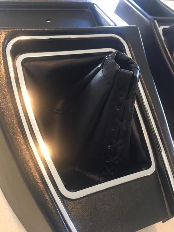 Rx3 Gearshift console - vinyl boot