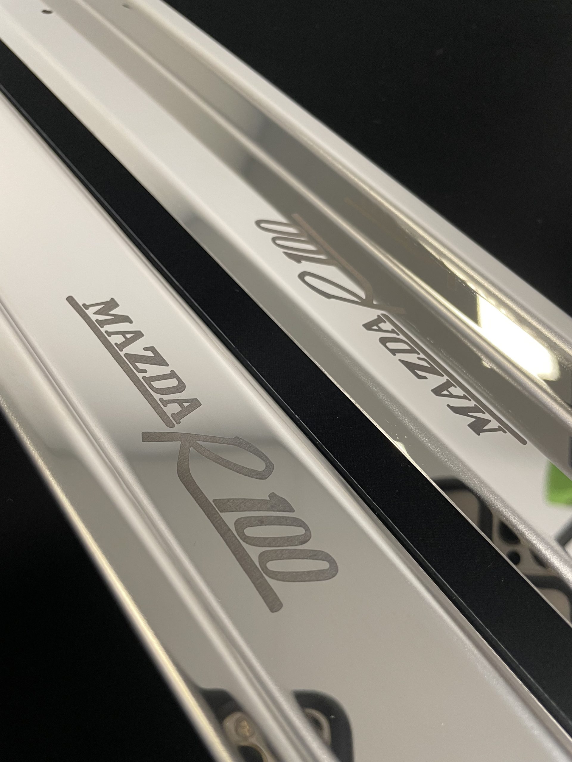 R100 Polished Stainless Scuff Plates ( Pair )