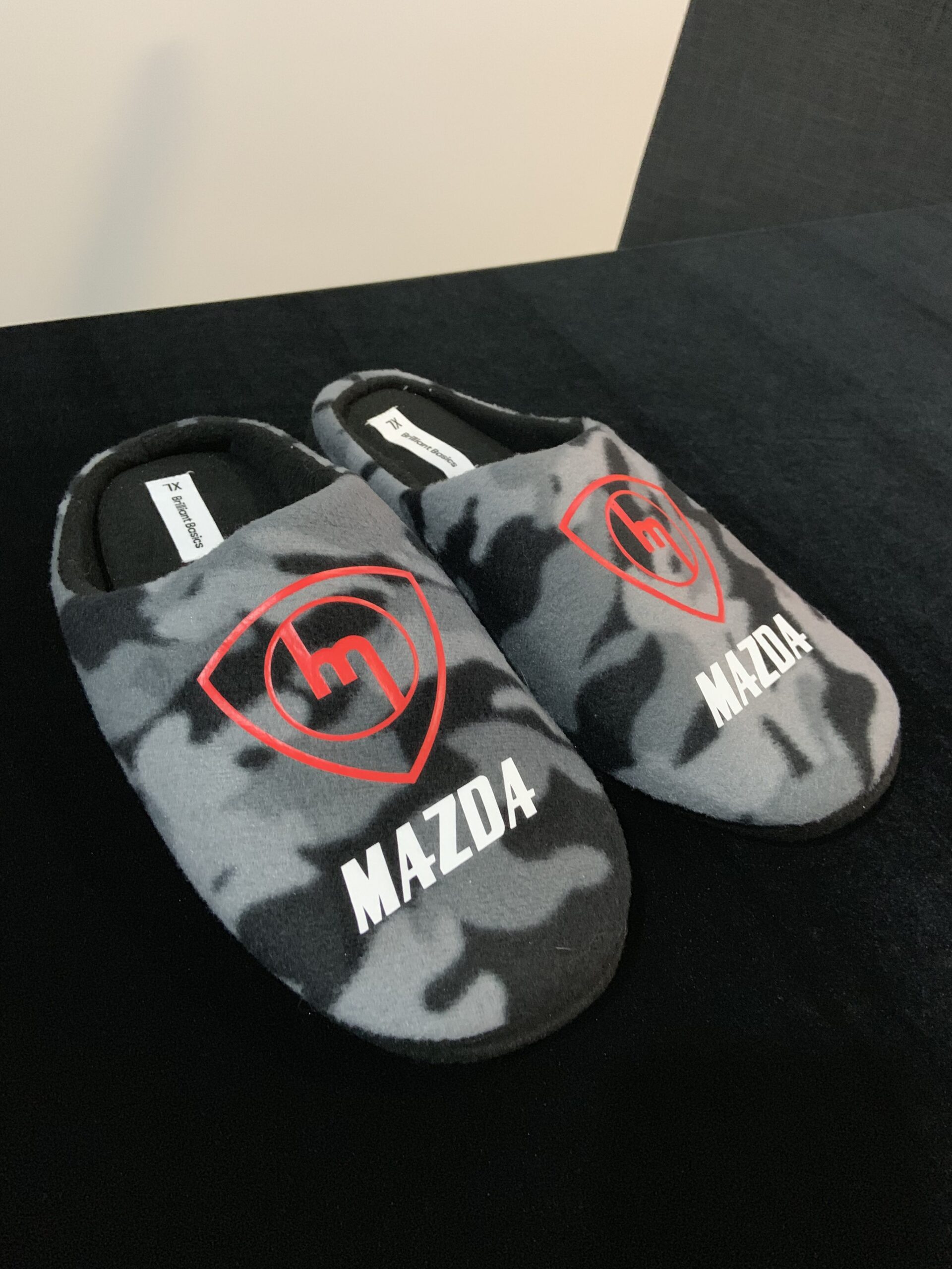 Camo Slippers - Red M White MAZDA