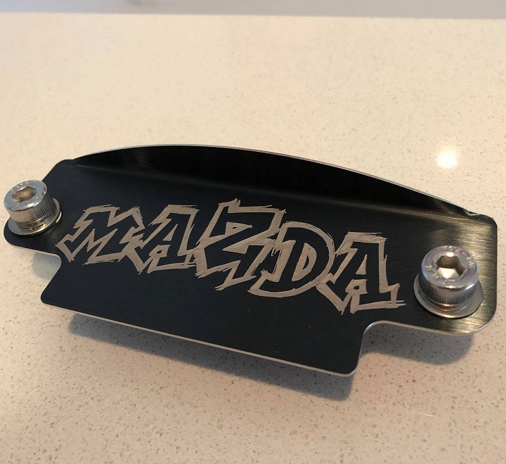 Graffiti MAZDA black plate 12a