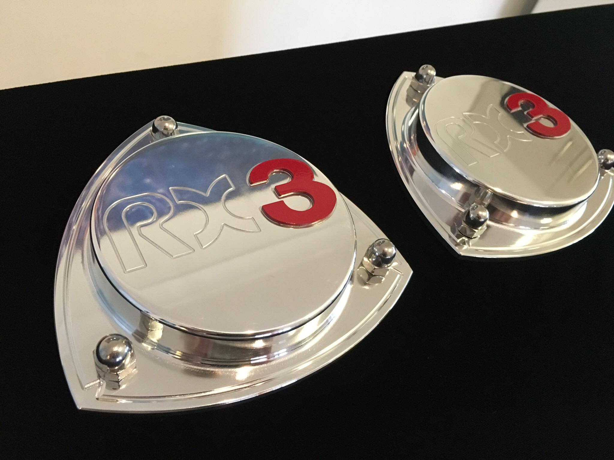 Polished billet alloy Rx3 Red engraved Strut Top