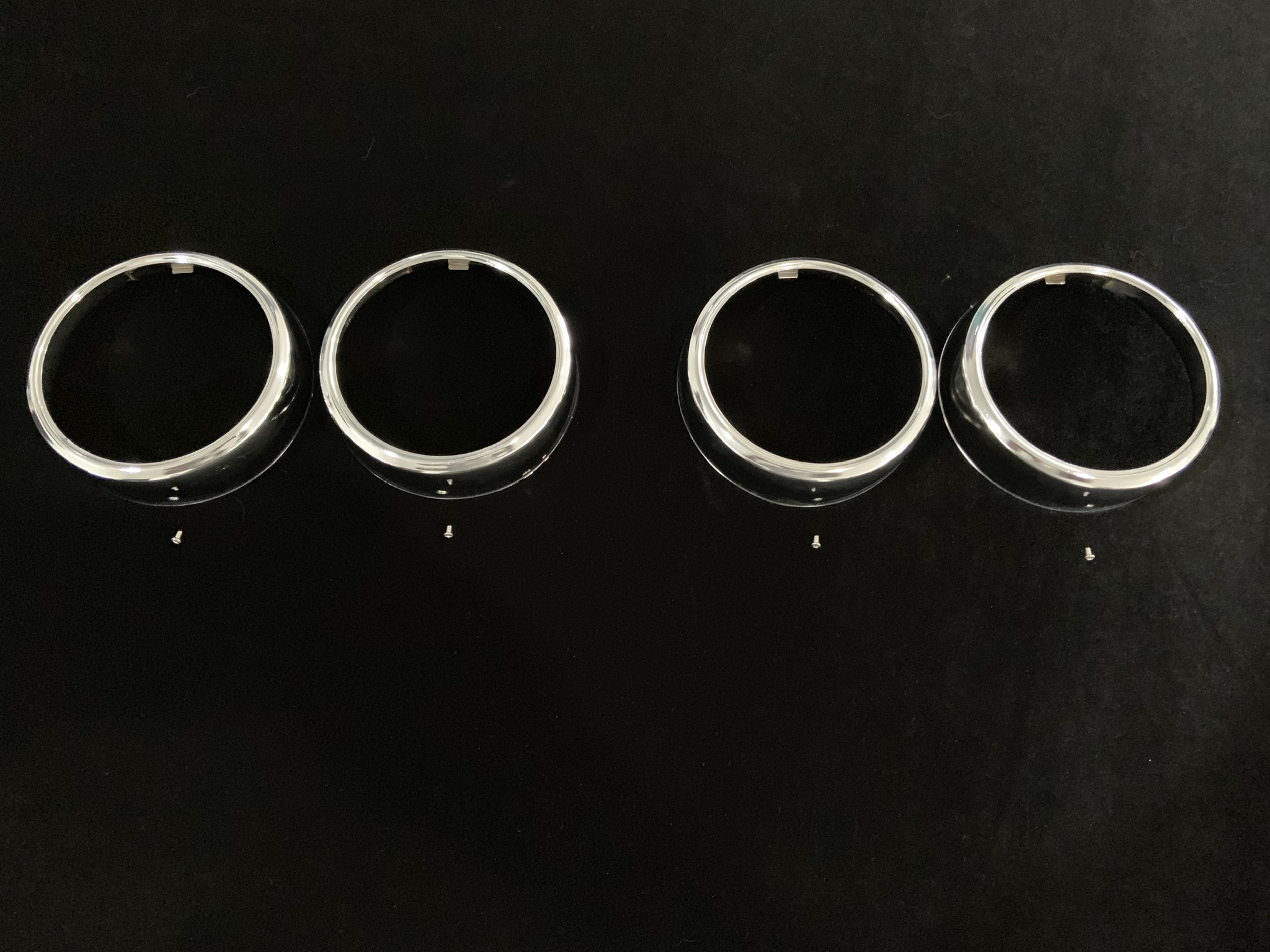 R100/Rx2 Chome Tail Light Rings ( set of 4 )